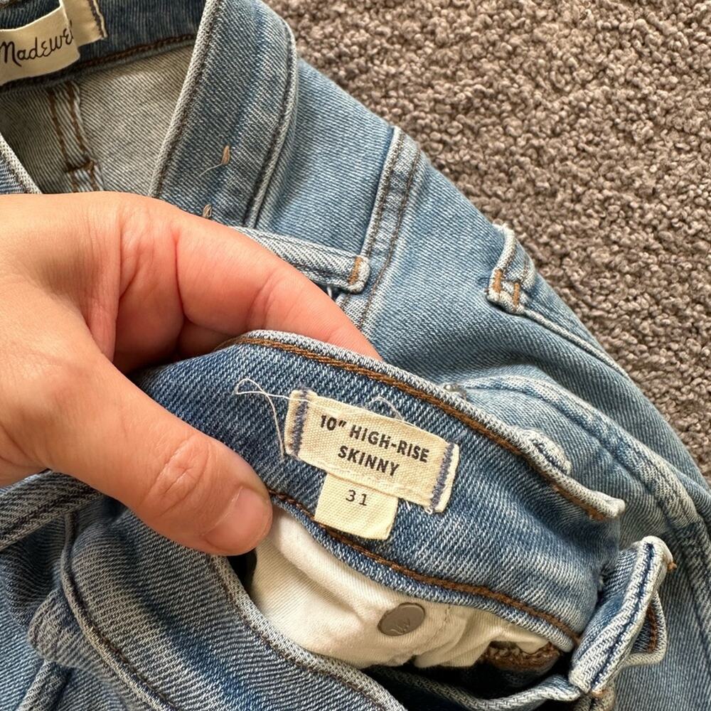 Madewell 10” High Rise Skinny Jeans - Picture 4 of 9